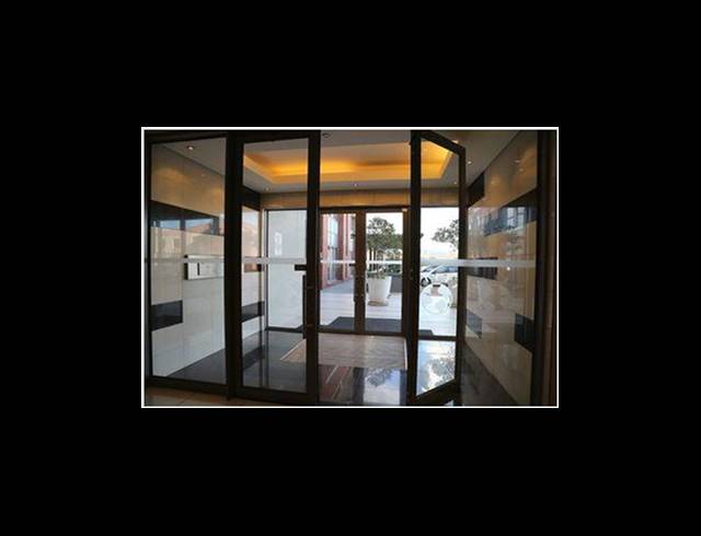 406M² OFFICE TO LET IN CENTURY CITY